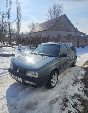 вмв 540: Volkswagen Golf: 1995 г., 1.6 л, Механика, Бензин, Седан