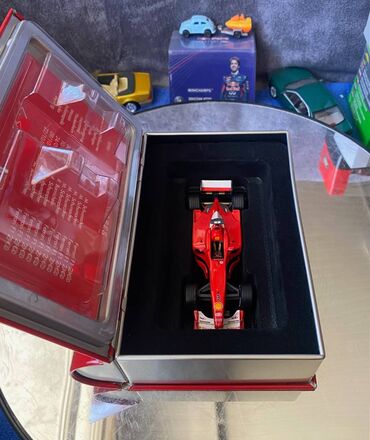 Avtomobil modelləri: Ferrari, 2000 il, 1:43, Dəmir, Ödənişli çatdırılma — 25