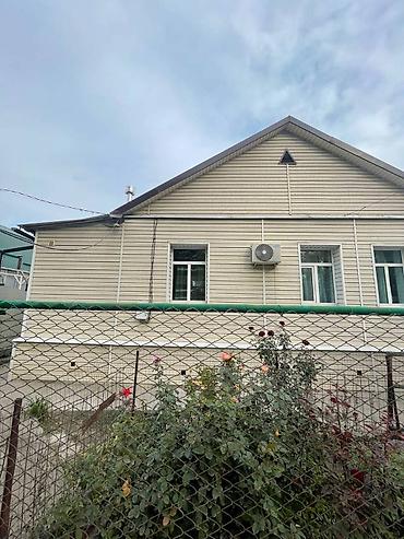 суворова: 📍 ул. Суворова 🔘1-комнатный 🔘Этаж 1 🔘49,2м² Продаётся уютный дом в — 9