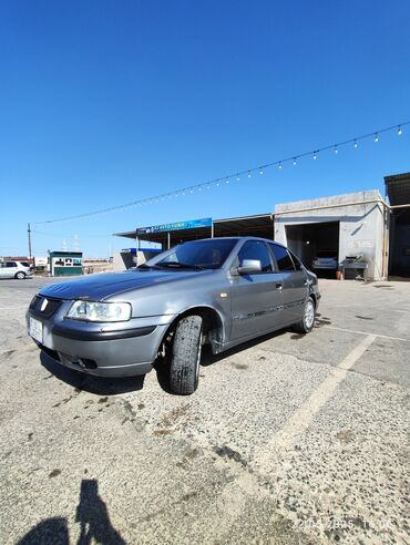 Iran Khodro: Iran Khodro Samand: 1.8 l | 2007 il 271000 km Sedan