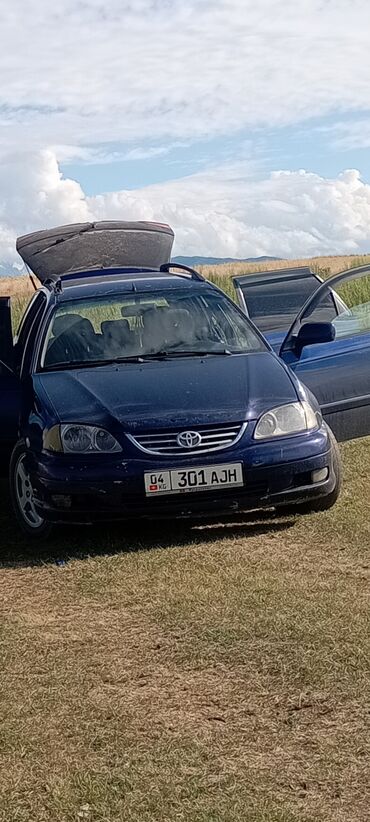 тайота авенсис 2001: Toyota Avensis: 2002 г., 2 л, Механика, Дизель, Универсал