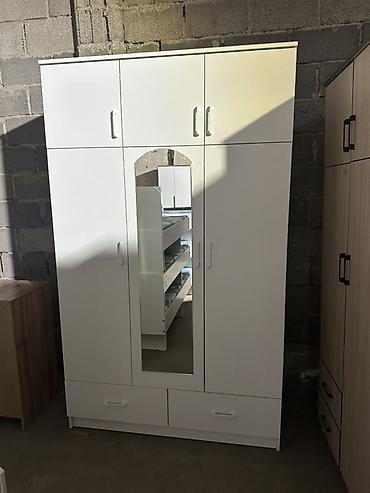 standing mirror: Шкаф-купе распашной 3 дверный антресолью Шкаф с зеркалом 13500 — 1
