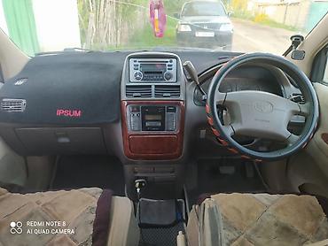 рул: Toyota Gaia: 2001 г., 2 л, Автомат, Бензин, Вэн/Минивэн — 4