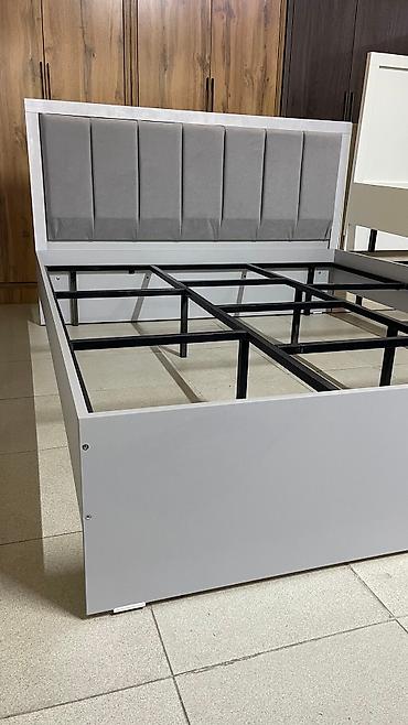 Двуспальные кровати: Двухспальная кровать размер 200×160см. Основание металлический каркас — 15