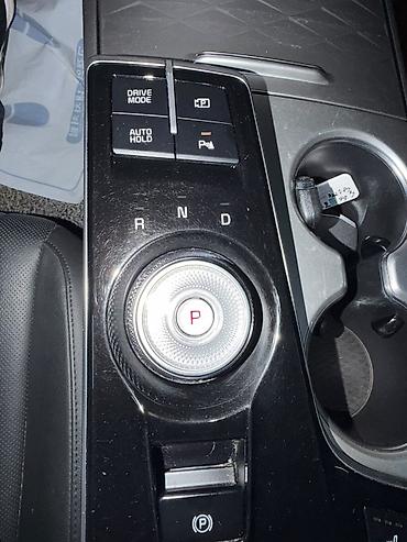 Kia: Kia K8: 2022 г., Седан — 24