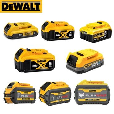 инструмент на сто: Dewalt акб . Аккумуляторная батарея 2ампер 3500с .4амп 1,7амп