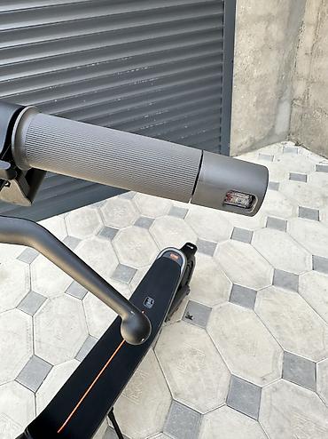 3391 km: Yeni Elektrik samokat 8", > 1000 Vt, 16 - 25 km/s, Ünvandan götürmə — 9