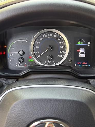 Toyota: Toyota Corolla: 2022 г., 1.8 л, Вариатор, Гибрид, Седан — 10