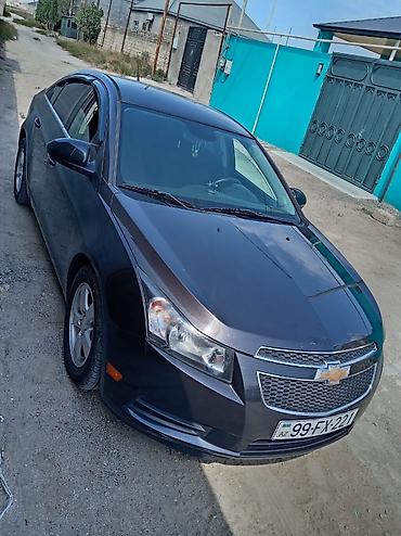 cevrolet cruz: Chevrolet Cruze LT sedan - Kuzov: sedan, qara rəng - Nömrə: 99-FX-221 — 4