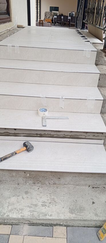 Plitə işləri: Xidmət: Hamam/tualet üçün istilikli döşəmə və kafel-metlax işləri — 8