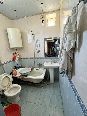 Həyət evləri və villaların satışı: 6 otaqlı, 100 kv. m, Kredit yoxdur, Orta təmir -da lalafo.az — 34 Həyət evləri və villaların satışı: 6 otaqlı, 100 kv. m, Kredit yoxdur, Orta təmir — 34