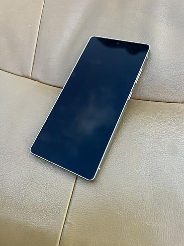 note 40 pro: Samsung Galaxy S25 Ultra, 256 GB, rəng - Gümüşü, Simsiz şarj — 5
