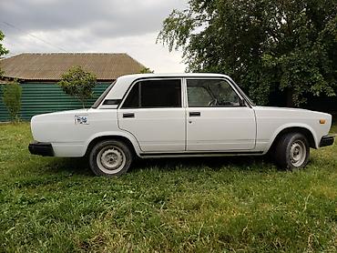 VAZ (LADA): VAZ 2107 sedan - Kuzov: klassik, ağ rəng - Ön hissə: xrom radiator — 11