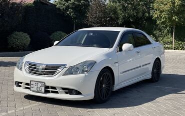 годф 3: Toyota Crown: 2011 г., 3.5 л, Вариатор, Гибрид, Седан