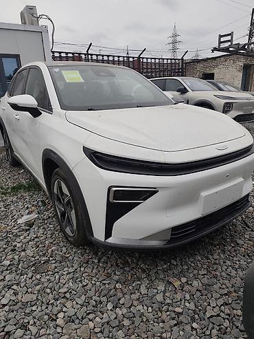 Geely Atlas: 2026 г.