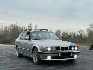 BMW 5 series: 1992 г., 2 л, Механика, Бензин, Универсал