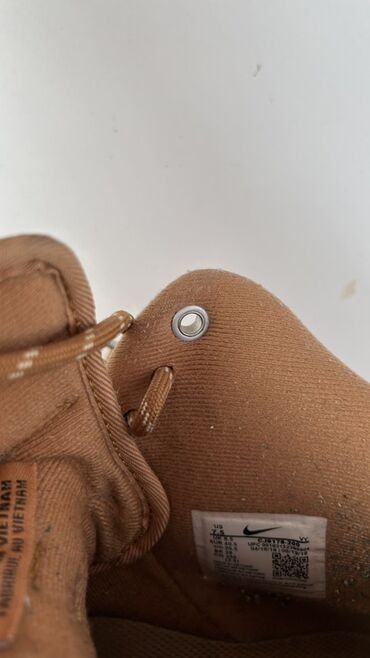 женские брендовые туфли недорого: Мужские кроссовки, 40.5, Nike, Б/у, цвет - Коричневый