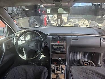 Mercedes-Benz: Mercedes-Benz E-Class: 2001 г., 2.7 л, Автомат, Дизель, Универсал — 6