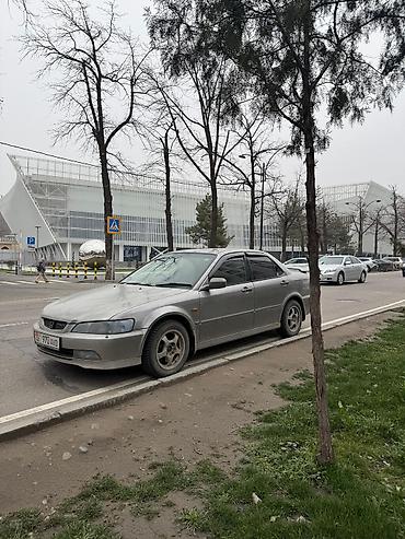 step 2: Honda Accord: 2002 г., 2 л, Автомат, Бензин, Седан — 8