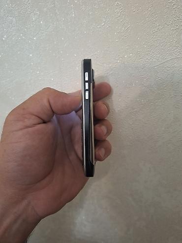 Nokia: Nokia E72, Düyməli — 7