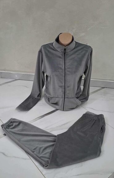 Gornji i donji deo: 🔥Plisane trenerice cotex vrhunski plis vel L xl xxl 3xl 👈3300 din — 5