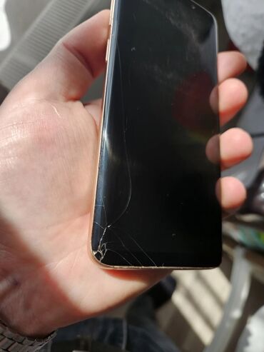 ekrani: Samsung Galaxy S9, rəng - Qızılı, Sensor