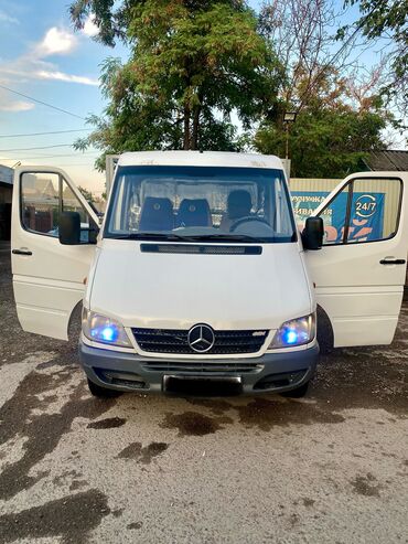 грузовые машины в лизинг: Mercedes-Benz Спринтер: 2002 г., 2.2 л, Механика, Дизель, Бус