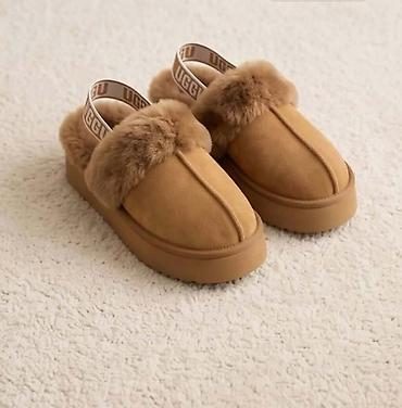 bele ugg cizme: UGG ženske papuče sa elastikom preko pete - Model: zatvorene — 3
