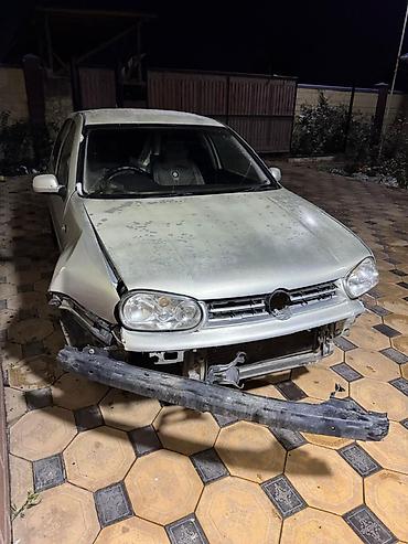 ae 86: Volkswagen Golf: 1999 г., 2 л, Автомат, Бензин, Хэтчбэк — 3