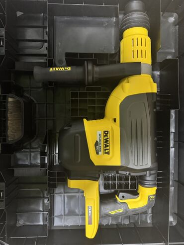 world business consulting бишкек: Dewalt DCH775, как новый . 
Самый мощный перфоратор от Деволта! 19 Дж