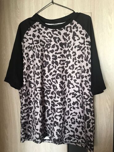 пальто оверсайс: Футболка, Оверсайз, Жаңы, 6XL (EU 52)