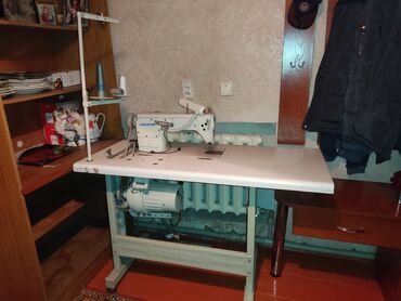 Швейные машины: Швейная машина Jack, Вышивальная, Автомат
