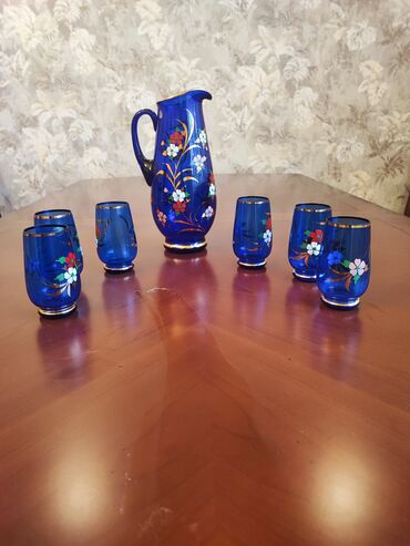 Qrafinlər və səhənglər: Rəng - Göy — 1