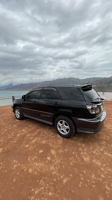 Scion: Toyota Harrier: 2002 г., 3 л, Автомат, Бензин, Кроссовер — 4