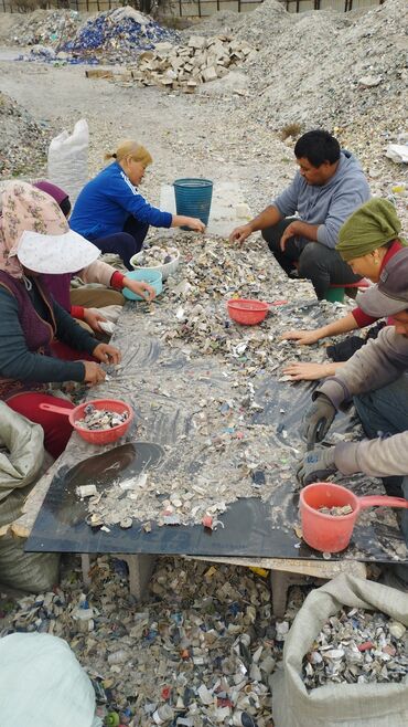 алюкобонд бишкек цена: Продаю Алюминий пробки баклашки на заказ пока есть 1000 кг в городе