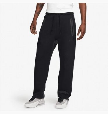 Спортивные костюмы: Мужской спортивный костюм, M (EU 38), Nike, Б/у, цвет - Черный, Самовывоз