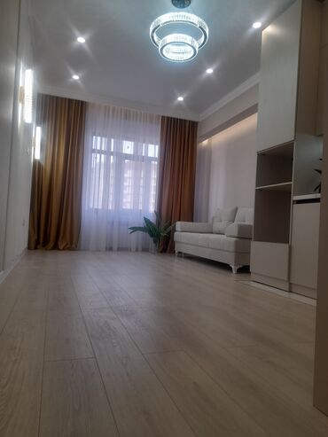 рядом с аламединским рынком: 2 комнаты, 64 м², Элитка, 3 этаж, Евроремонт