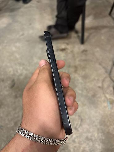 iphone 7 pro: IPhone 16 Pro, 128 GB, Black Titanium, Simsiz şarj — 4