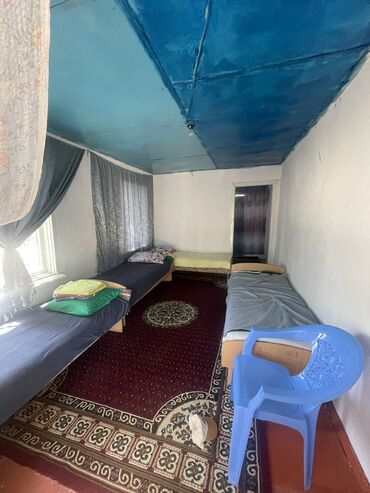 дом с мансардой: 1 бөлмө, 15 кв. м, Хрущевка, 1 кабат, Эски ремонт