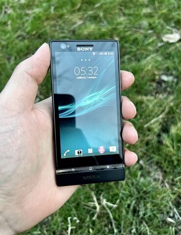 телефон soni: Sony Xperia P, Б/у, 16 ГБ, 1 SIM