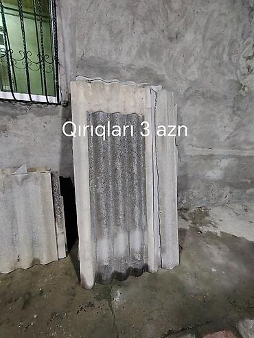 su tabancası: Dalğalı şifer vərəqləri və qırıq hissələr - Material: sement əsaslı — 1