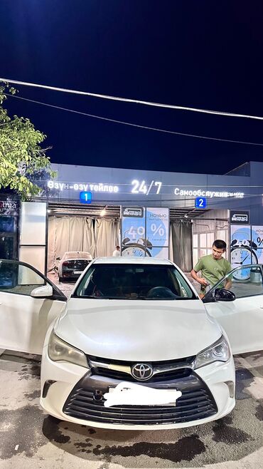 какую машину можно купить за 200 тысяч: Toyota Camry: 2016 г., 2.5 л, Автомат, Бензин, Седан