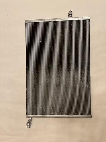 su radiatoru: Məhsul: Mercedes-Benz su radiatoru və köməkçi radiator. Original — 2