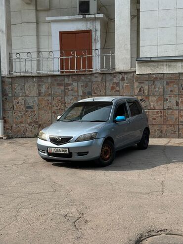 Mazda: Mazda Demio: 2003 г., 1.3 л, Автомат, Бензин, Седан