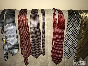 Kape i aksesoari: VERSACE, DAKS London Yves Saint Laurent Christian Dior Burberry — 6