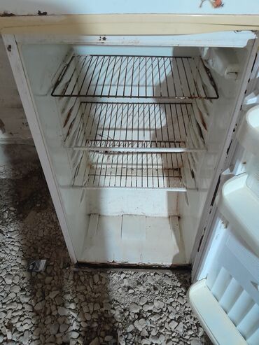 Soyuducular: İşlənmiş Soyuducu Satılır, rəng - Ağ — 9