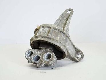 prodaja ventilatora: NOSAČ MOTORA ZA OPEL ASTRA H OD 2004. DO 2014. GOD. | Polovni — 1