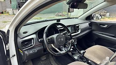 кожаная: Kia Stonic: 2018 г., Дизель, Кроссовер — 5