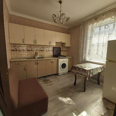 Uzunmüddətli kirayə evlər: 2 mərtəbəli həyət ev kirayə ev 3otaq - Plan: geniş zal, ayrıca — 3