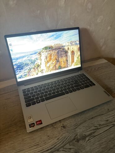 дешевые ноутбуки: Ноутбук, Lenovo, 8 ГБ ОЗУ, AMD Ryzen 5, 15.6 ", Б/у, Для несложных задач, память SSD